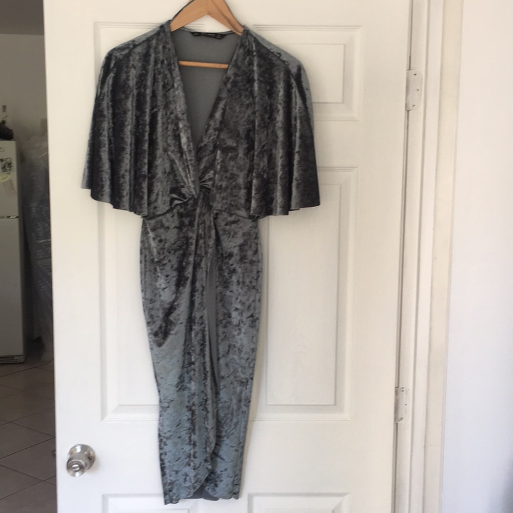 Beautiful velvet Zara dress